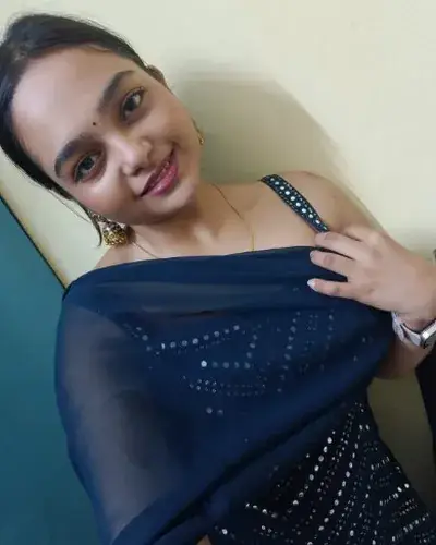 Tirora Escorts Service